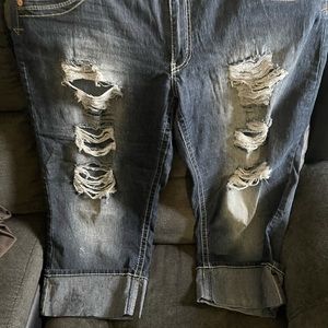 Plus size 20 Angels Capri